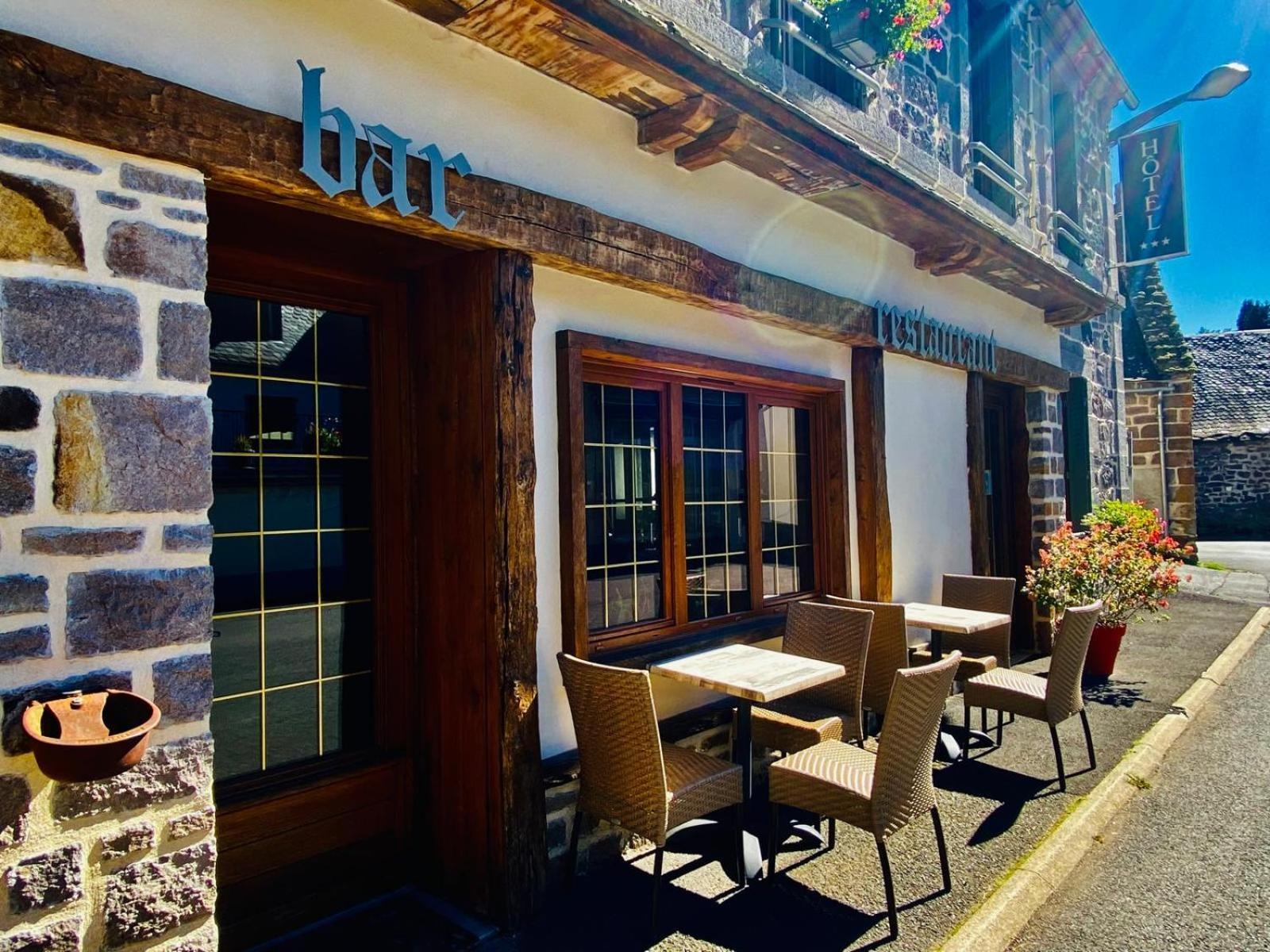 Hôtel Restaurant du Plomb du Cantal Murat (Cantal) Exterior foto