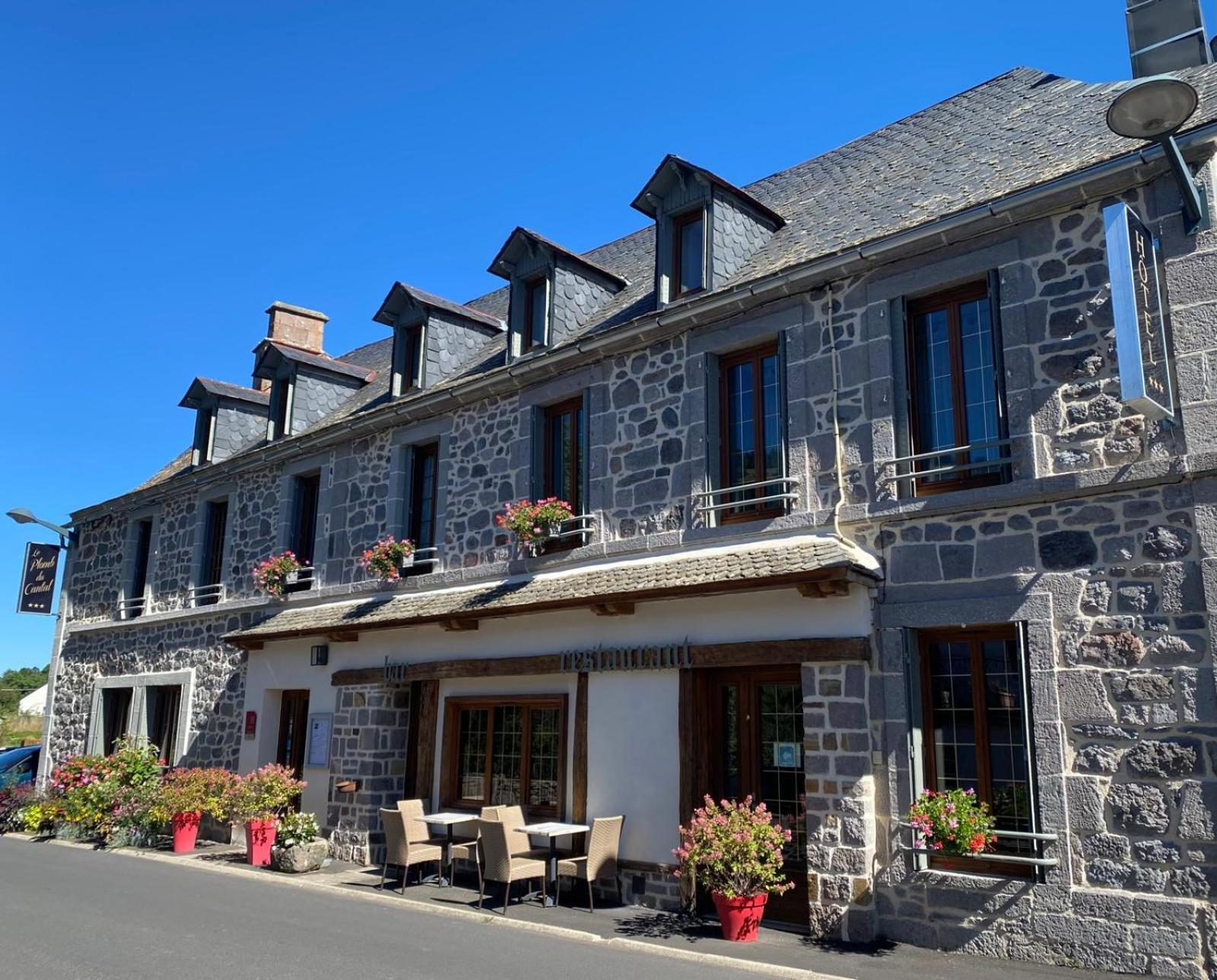 Hôtel Restaurant du Plomb du Cantal Murat (Cantal) Exterior foto